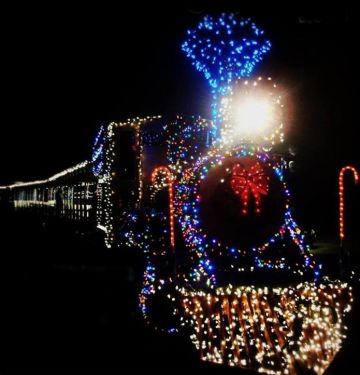 christmas light train 