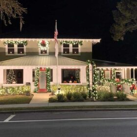 hatch realty christmas light display wreaths, bows, garlands commercial holiday lights gainesville fl