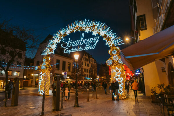 Strasbourg-at-Christmas-by-Night-in-Alsace-France-02715